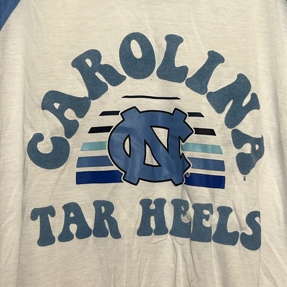 Rivalry Threads Carolina Tar Heels Shirt - Picture 2 of 9